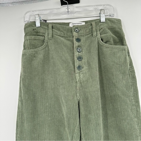 Reformation Cynthia High Rise Straight Corduroy Pants in Sage Green Size 28 - Picture 4 of 6
